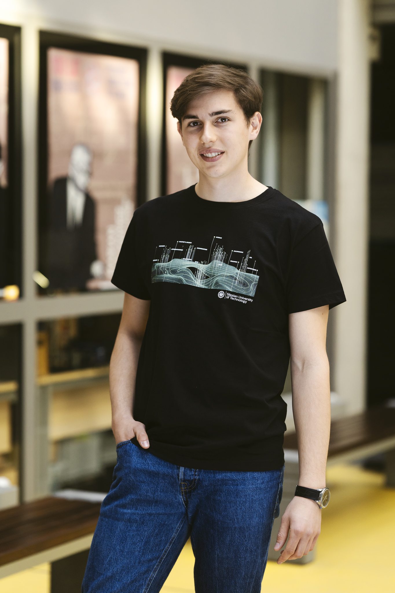 04.26-TSHIRTY-net-10.jpg T-shirt "Fale" M - obrazek 1