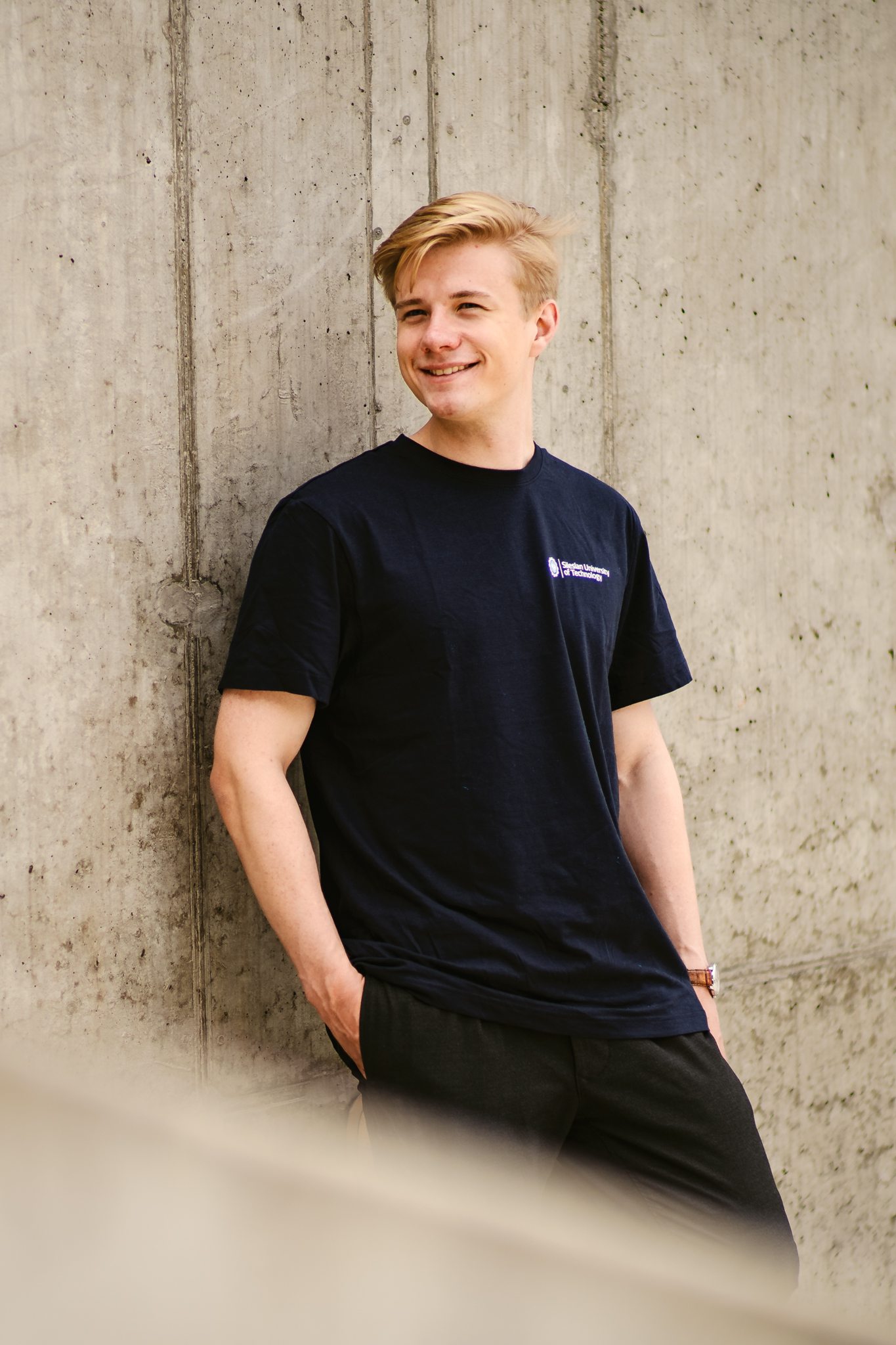 T-SHIRT-SUT-FB-4.jpg T-shirt czarny "SUT" - obrazek 1